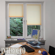 Plissee für das Büro - Bildschirmarbeitsplatz-geeignete Plissees.